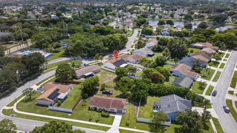 4858 Classic Drive, West Palm Beach FL - photo 22 of 67