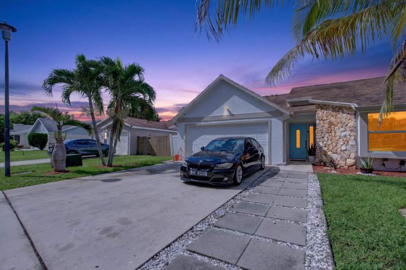3 bedroom Single Family Residence at 4858 Classic Drive, Palm Club West Village 2, West Palm Beach — photo 3