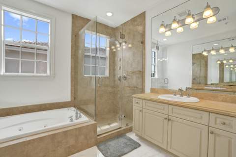 2730 Old Florida Trail #2730, Wilton Manors FL - photo 15 of 42