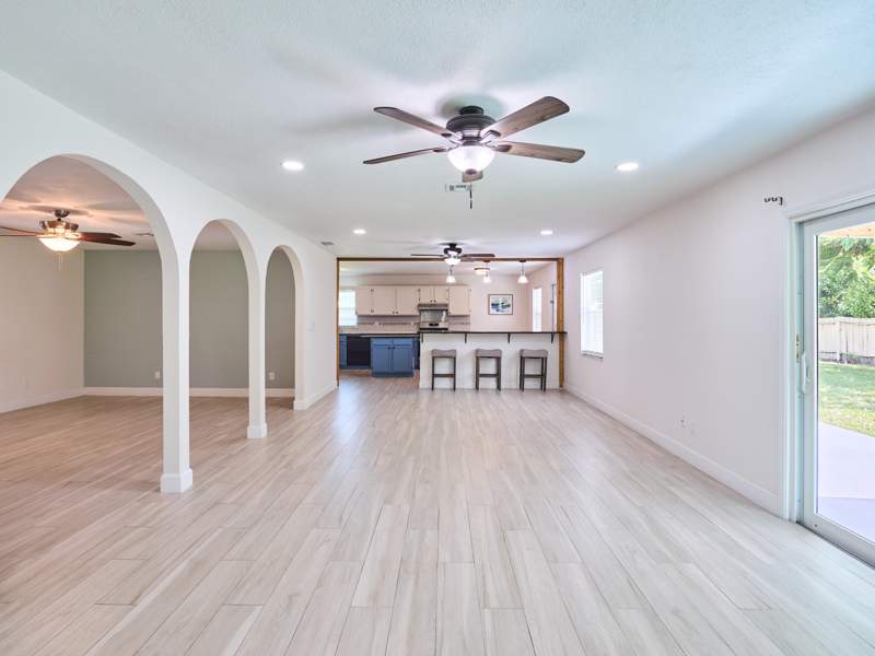 4 bedroom Single Family Residence at 296 SE Wentworth Drive, St Lucie Park, Stuart — photo 4