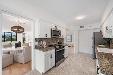 1401 S Ocean Boulevard #1010, Boca Raton FL - photo 10 of 36