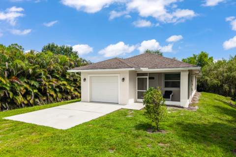 12323 N 150th Court, Jupiter Farms FL - photo 10 of 45