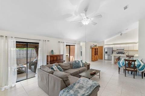 8912 Thumbwood Circle #B, Boynton Beach FL - photo 6 of 31