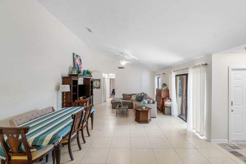 8912 Thumbwood Circle #B, Boynton Beach FL - photo 8 of 31