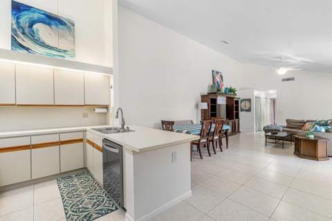 8912 Thumbwood Circle #B, Boynton Beach FL - photo 13 of 31