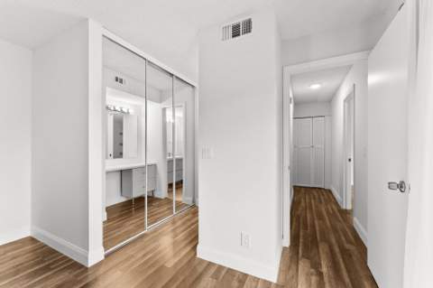 3874 Victoria Drive, West Palm Beach FL - photo 14 of 17