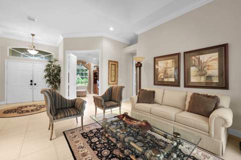19064 SE Jupiter River Drive, Jupiter FL - photo 8 of 35