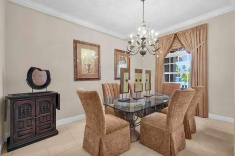 19064 SE Jupiter River Drive, Jupiter FL - photo 9 of 35