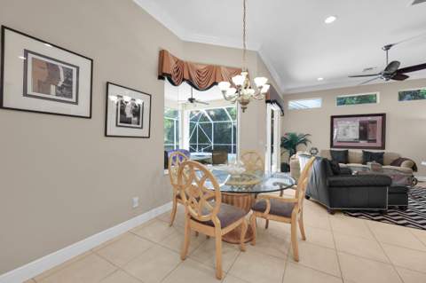 19064 SE Jupiter River Drive, Jupiter FL - photo 12 of 35