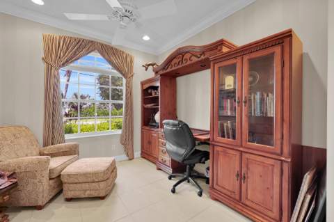 19064 SE Jupiter River Drive, Jupiter FL - photo 22 of 35