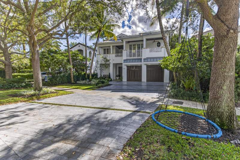 5 bedroom Single Family Residence at 1118 N Rio Vista Boulevard, Rio Vista C J Hectors Resub, Fort Lauderdale — photo 2