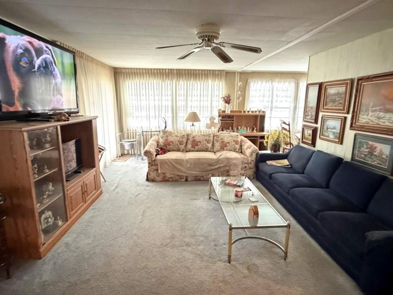 2 bedroom Manufactured Home at 1801 SW 84th Avenue, Park City Sec Three, Davie — photo 4