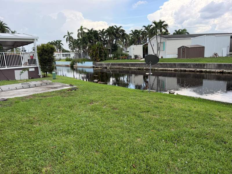 2 bedroom Manufactured Home at 1801 SW 84th Avenue, Park City Sec Three, Davie — photo 3