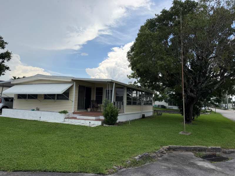 2 bedroom Manufactured Home at 1801 SW 84th Avenue, Park City Sec Three, Davie — photo 1