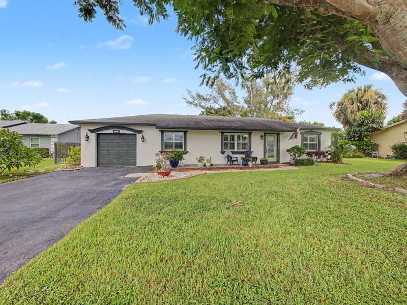 3 bedroom Single Family Residence at 19732 Colorado Circle, Southwind Lakes, Boca Raton — photo 1