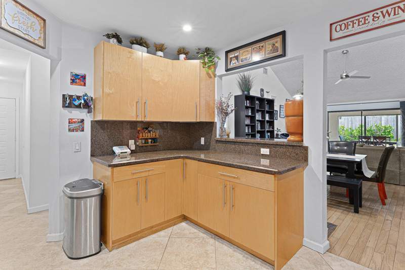 3 bedroom Townhouse at 2757 SW 2nd Street #2757, Homewood Lakes Sec C, Delray Beach — photo 4