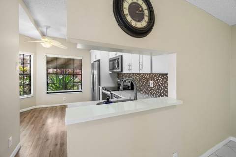 7685 Lexington Club Boulevard #B, Delray Beach FL - photo 14 of 43