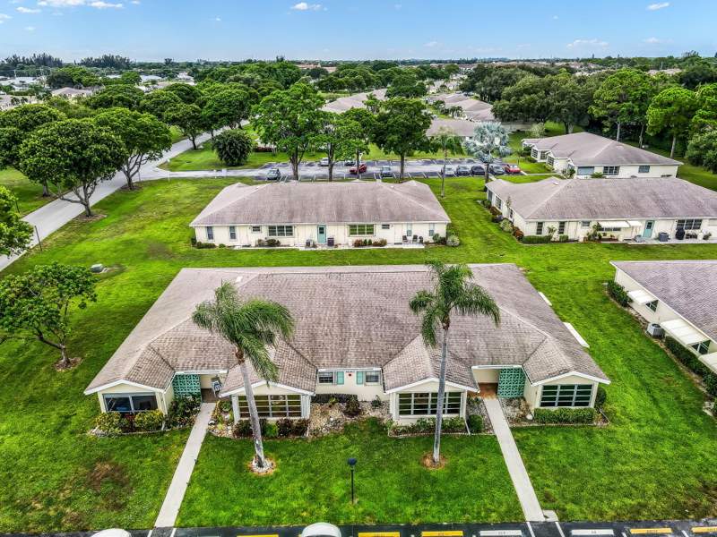 1 bedroom Condominium at 5091 Lakefront Boulevard #C, High Point Of Delray West Condo Sec 1&2, Delray Beach — photo 2