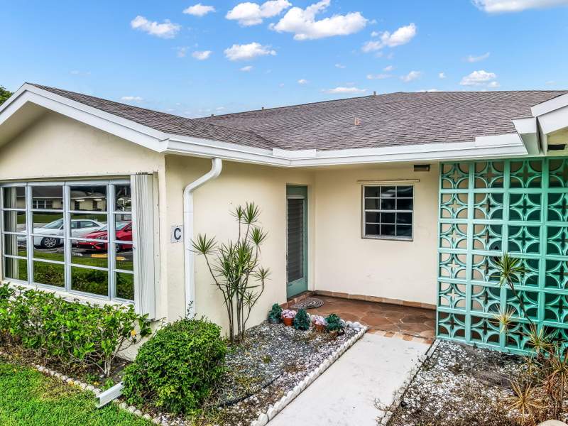 1 bedroom Condominium at 5091 Lakefront Boulevard #C, High Point Of Delray West Condo Sec 1&2, Delray Beach — photo 3