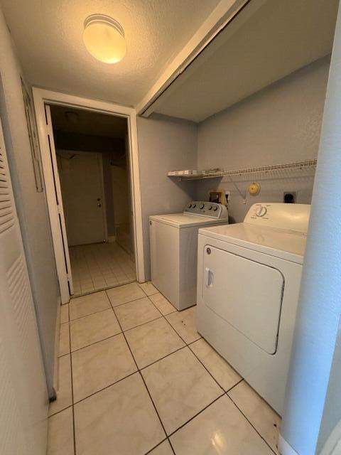 3282 NW 75th Way, Hollywood FL - photo 10 of 14