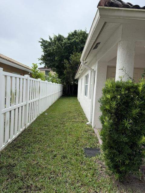 3 bedroom Single Family Residence at 13514 NW 7th Street, Sawgrass Village, Plantation — photo 4