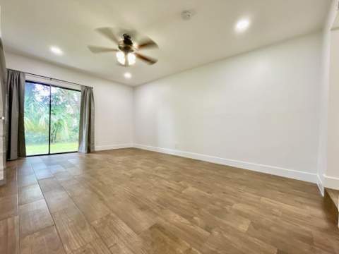 3948 NW 77th Avenue #3948, Davie FL - photo 9 of 12