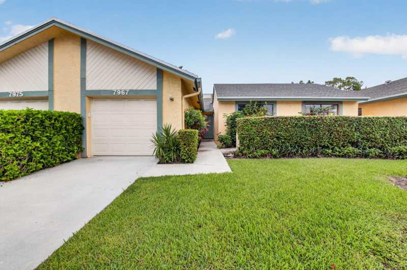 2 bedroom Villa at 7967 Little Lane, Boca Patio Vlg, Boca Raton — photo 1