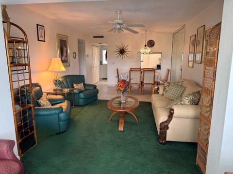 3180 Holiday Springs Boulevard #5-309, Margate FL - photo 9 of 17
