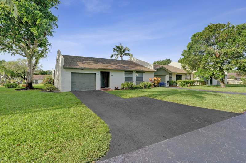 3 bedroom Townhouse at 904 NW 51st Street, Villa Verde, Deerfield Beach — photo 4