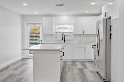 904 NW 51st Street, Deerfield Beach FL - photo 16 of 62