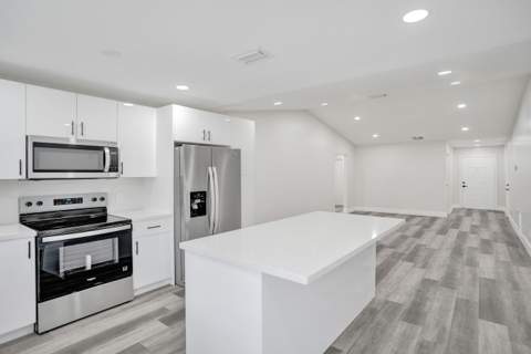 904 NW 51st Street, Deerfield Beach FL - photo 19 of 62