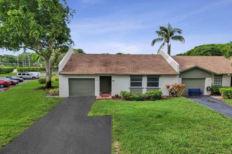 3 bedroom Townhouse at 904 NW 51st Street, Villa Verde, Deerfield Beach — photo 1