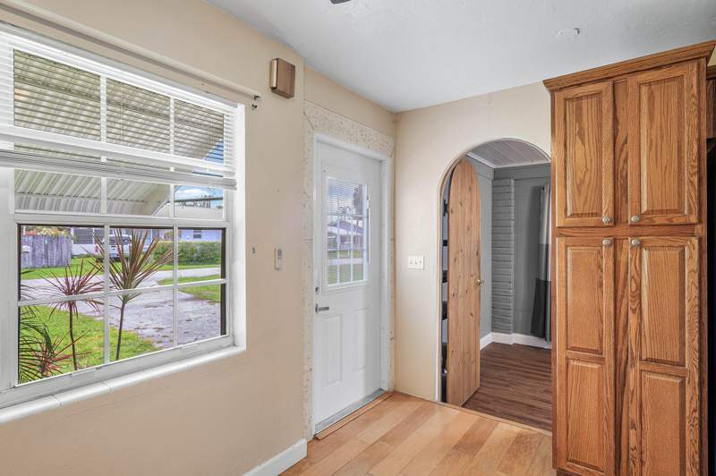 3 bedroom Single Family Residence at 5709 SE Indigo Avenue, Hibiscus Park, Stuart — photo 3
