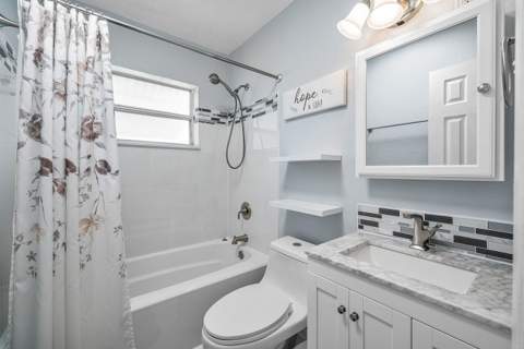 5709 SE Indigo Avenue, Stuart FL - photo 15 of 30