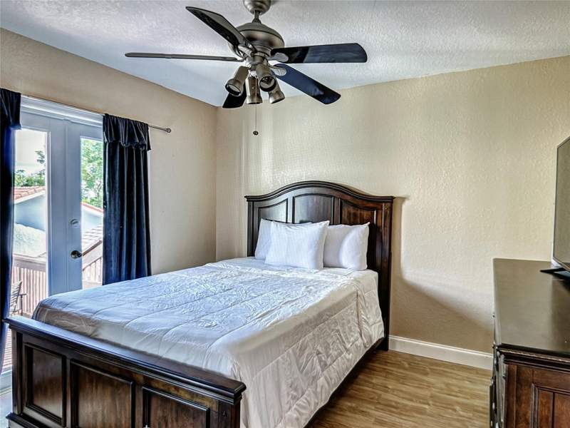 4 bedroom Single Family Residence at 141 Rutland Boulevard, Lake Place, West Palm Beach — photo 3