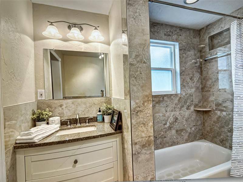 4 bedroom Single Family Residence at 141 Rutland Boulevard, Lake Place, West Palm Beach — photo 5