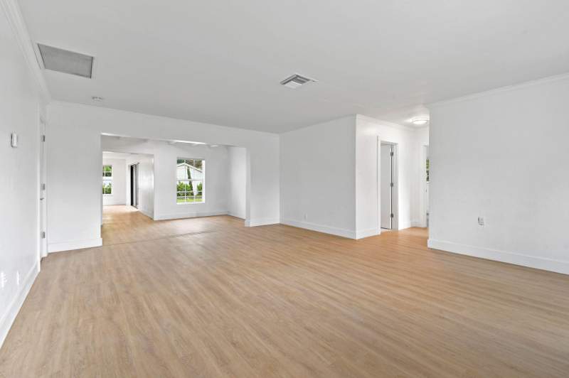 3 bedroom Single Family Residence at 319 29th Street, Northwood Shores, West Palm Beach — photo 5