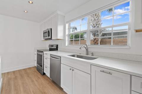 319 29th Street, West Palm Beach FL - photo 17 of 43