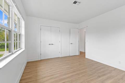 319 29th Street, West Palm Beach FL - photo 22 of 43