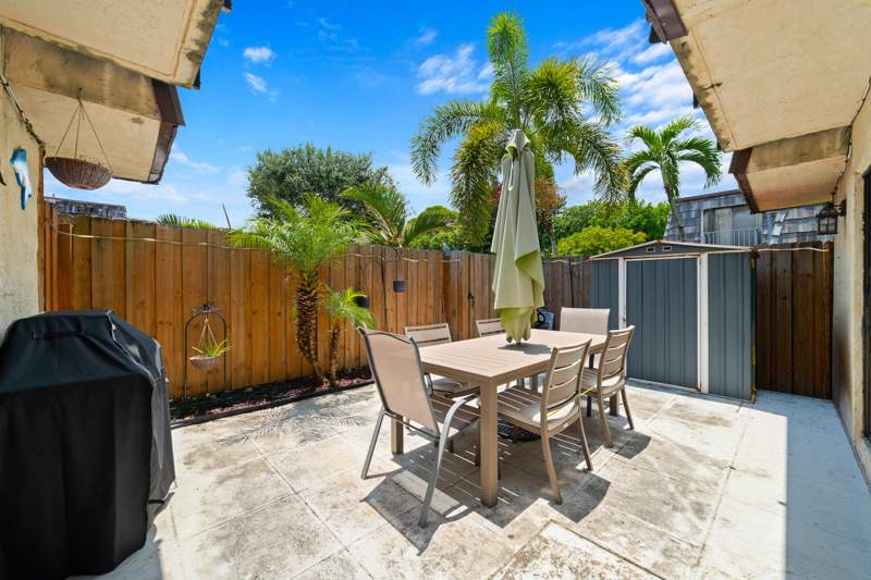 2 bedroom Townhouse at 1704 Forest Lakes Circle #A, Forest Lakes, West Palm Beach — photo 5