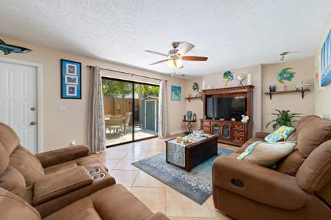 1704 Forest Lakes Circle #A, West Palm Beach FL - photo 9 of 35