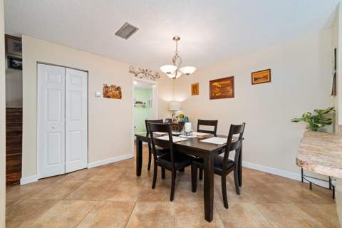 1704 Forest Lakes Circle #A, West Palm Beach FL - photo 13 of 35