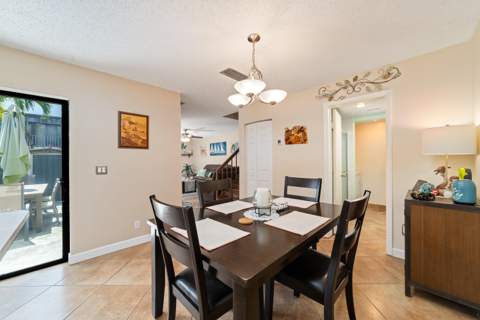 1704 Forest Lakes Circle #A, West Palm Beach FL - photo 14 of 35