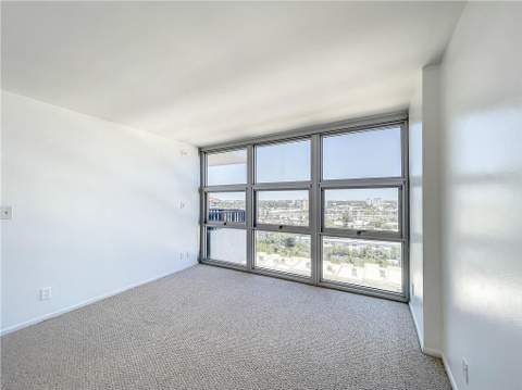 531 N Ocean Boulevard #1207, Pompano Beach FL - photo 14 of 45