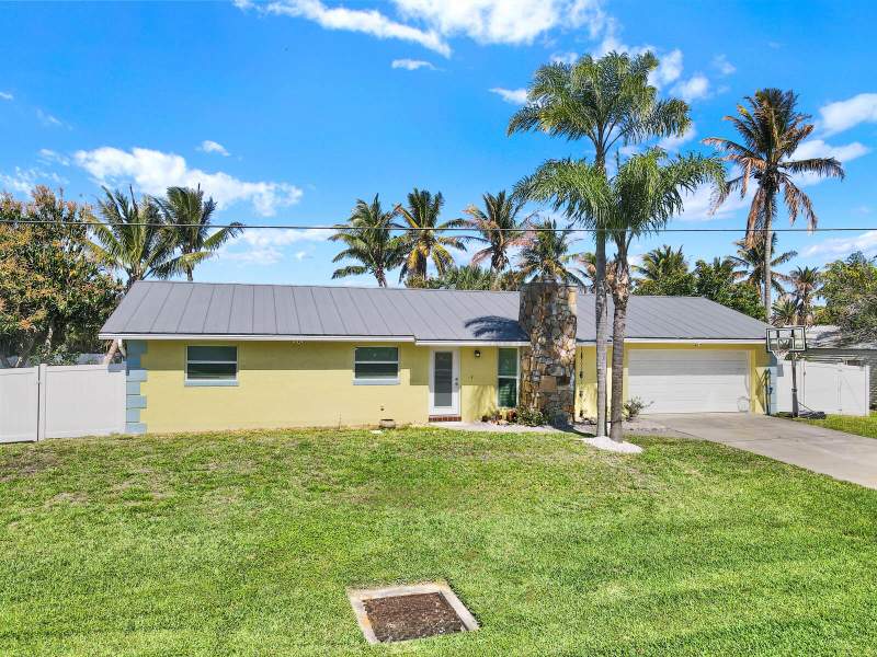 3 bedroom Single Family Residence at 1902 Mimosa Avenue, Surfside Unit 2, Fort Pierce — photo 3