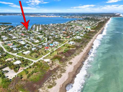 1902 Mimosa Avenue, Fort Pierce FL - photo 12 of 61