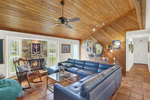 1902 Mimosa Avenue, Fort Pierce FL - photo 20 of 61