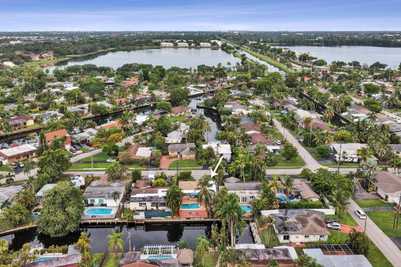 3 bedroom Single Family Residence at 3672 NW 18th Avenue, Royal Palm Acres Sec 6, Oakland Park — photo 4