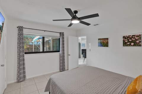 3672 NW 18th Avenue, Oakland Park FL - photo 8 of 56