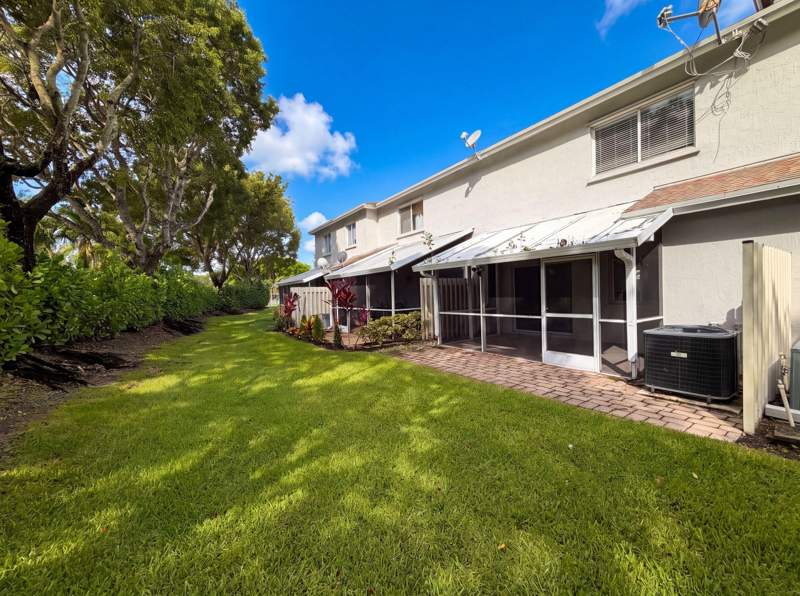 2 bedroom Townhouse at 1480 47th, Olympia & York Residential Plat, Deerfield Beach — photo 5